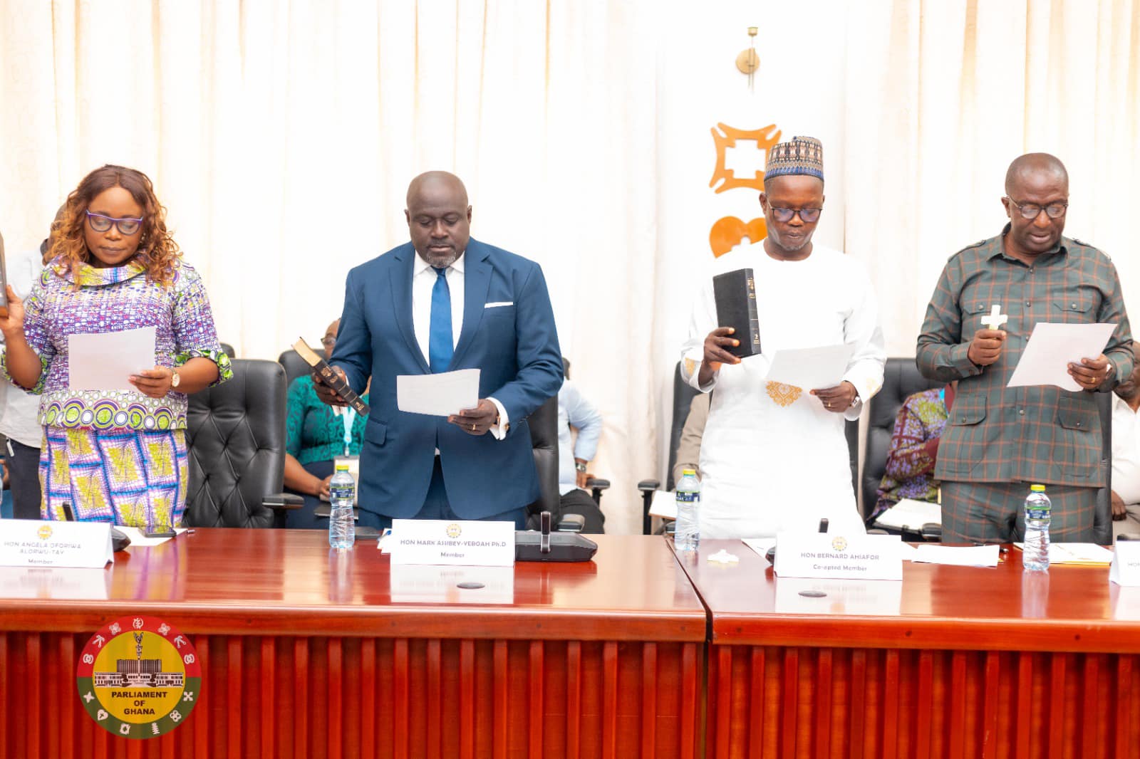 9th Parliamentary Service Board inaugurated with two former MPs as members