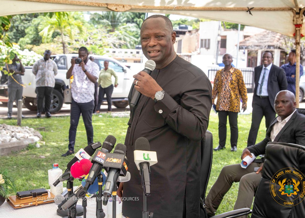 Lands Minister rallies Minerals Commission in galamsey fight