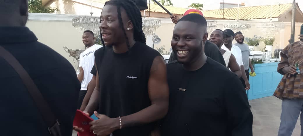 Chief Tanko hosts Stonebwoy in grand welcome ceremony at Weta TK Hills