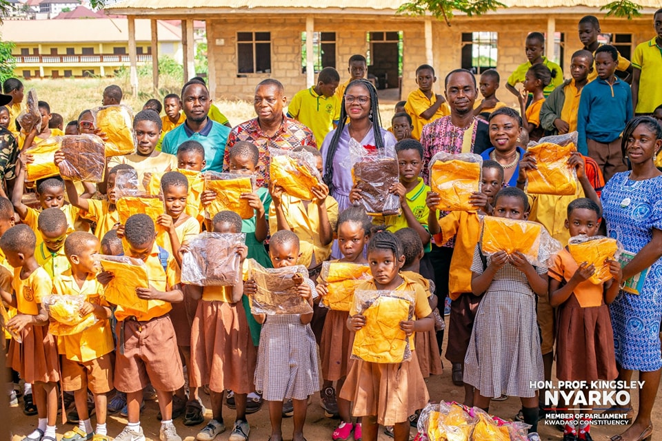 Professor Kingsley Nyarko, MP for Kwadaso, donates School Uniforms to Central Agric Station M/A Primary