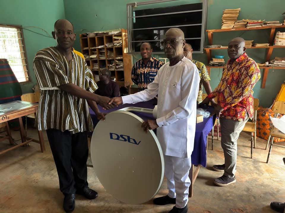 Akatsi North MP motivates BECE Candidates with gifts and scholarship promise
