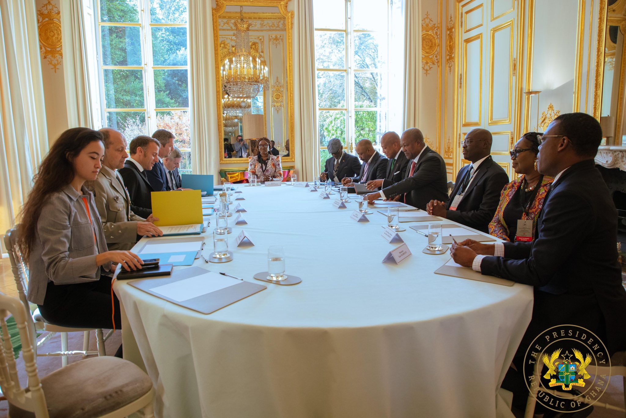 President Mahama holds extensive bilateral talks with French President Macron at Élysée Palace