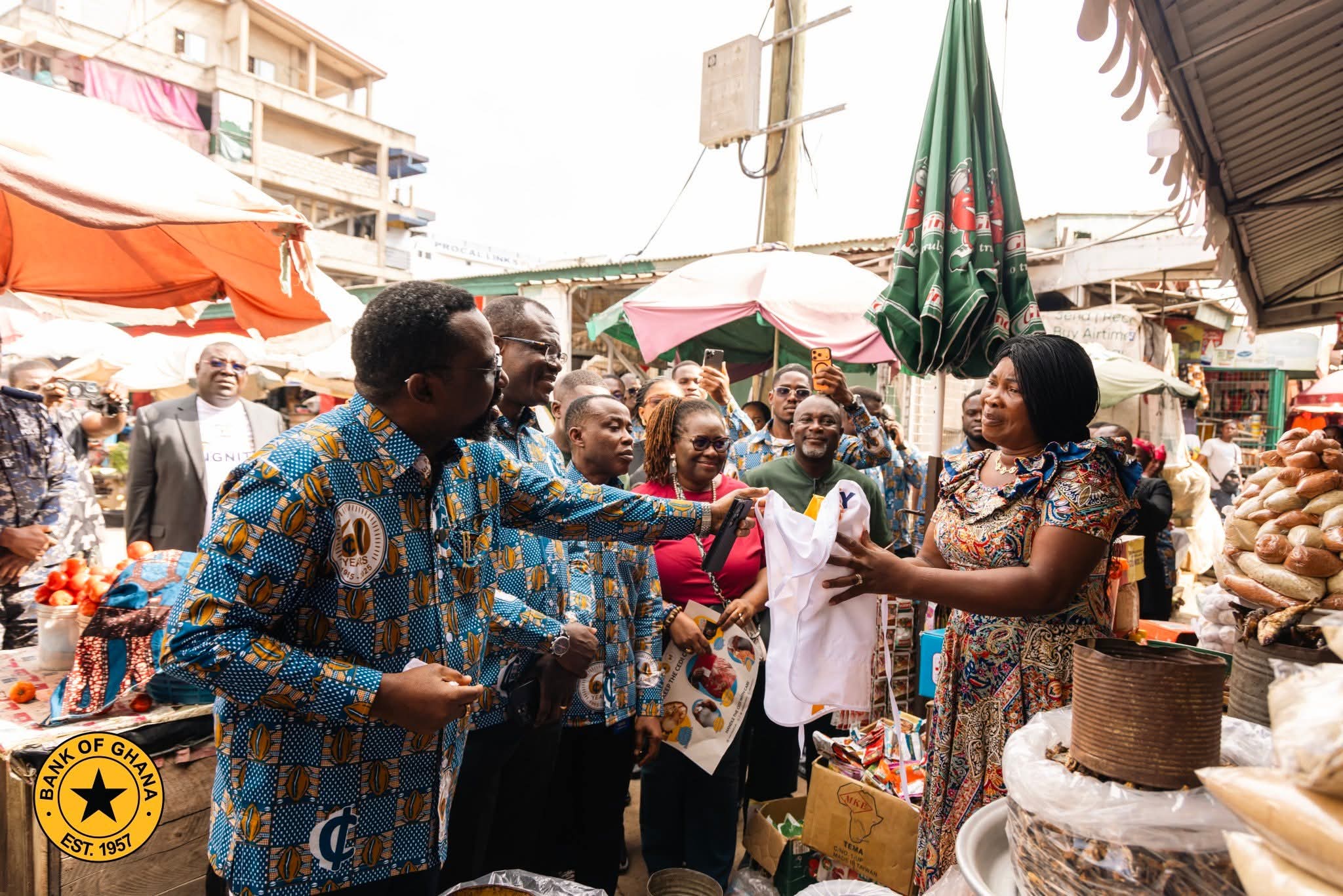 Cedi@60: Governor Dr. Asiama takes Cedi Education Campaign to Market women, Traders in Accra