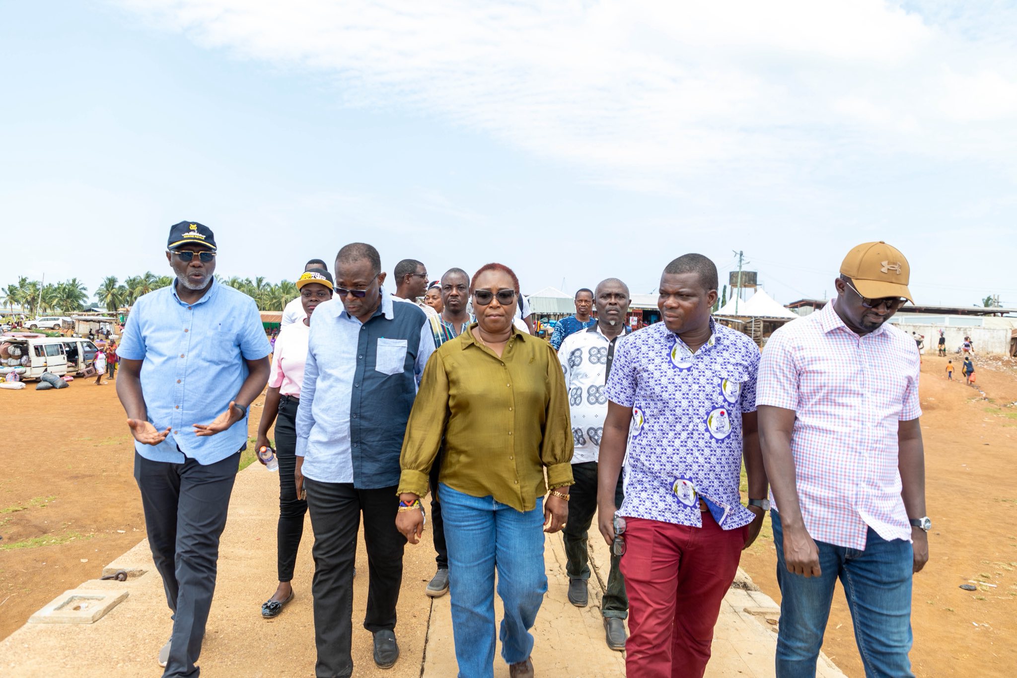 GMA deploys staff, life jackets to Kpando Torkor to protect life, property on Volta Lake