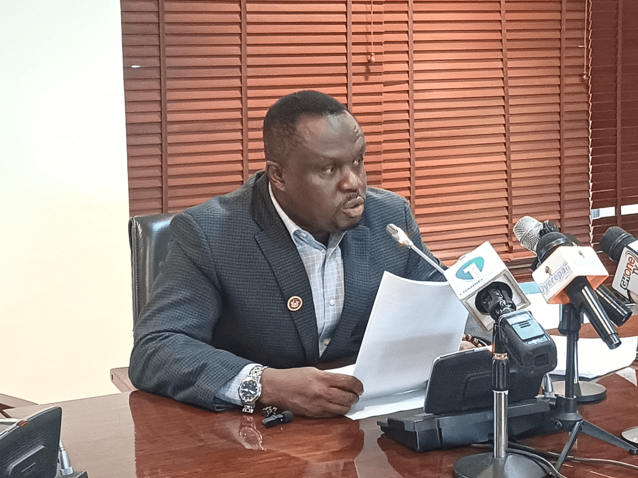 NDC, NPP MPs clash over Cocoa Sector Crisis but Government Vows to Restore Industry