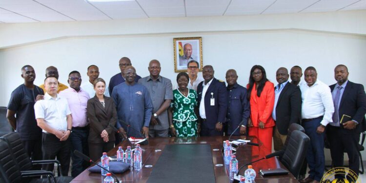 Trade Minister leads urgent talks to resolve Port delays crippling Cement Industry