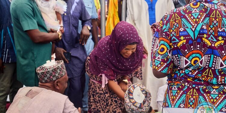 Tema Mayor urges unity at Eid Celebration.