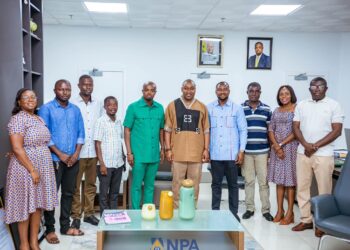 Atebubu Paramount Chief pays courtesy call on NPA CEO