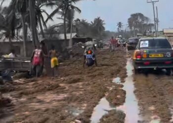 Sea Erosion: Mahama to visit Fuveme in Anlo to find lasting solution