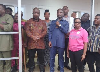 Health Minister, Volta Regional Minister inspect new Market Clinic for Free Primary Healthcare
