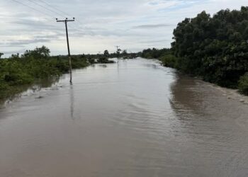 Heavy flooding hits Ketu North, several Communities affected
