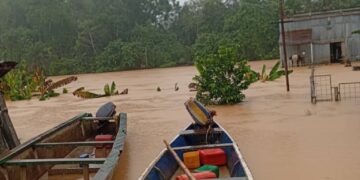NADMO Reports 1,710 displaced as Tano and Samre Rivers overflow causing severe flooding in Western Region
