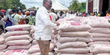 Kpando MP releases 1,200 Bags of Fertiliser to Farmers across Municipality