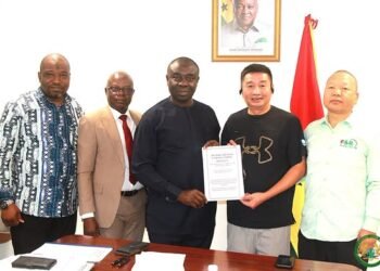 Labour Minister signs MoU to create 5,000 overseas Job Opportunities for Ghanaians