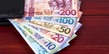 Bank of Ghana warns against Taping, Gluing Torn Cedi Notes for resale