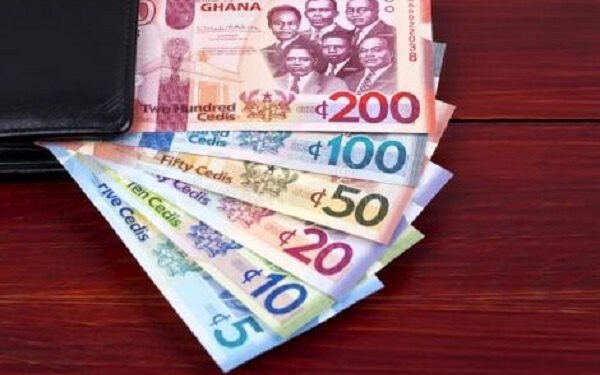 Bank of Ghana warns against Taping, Gluing Torn Cedi Notes for resale